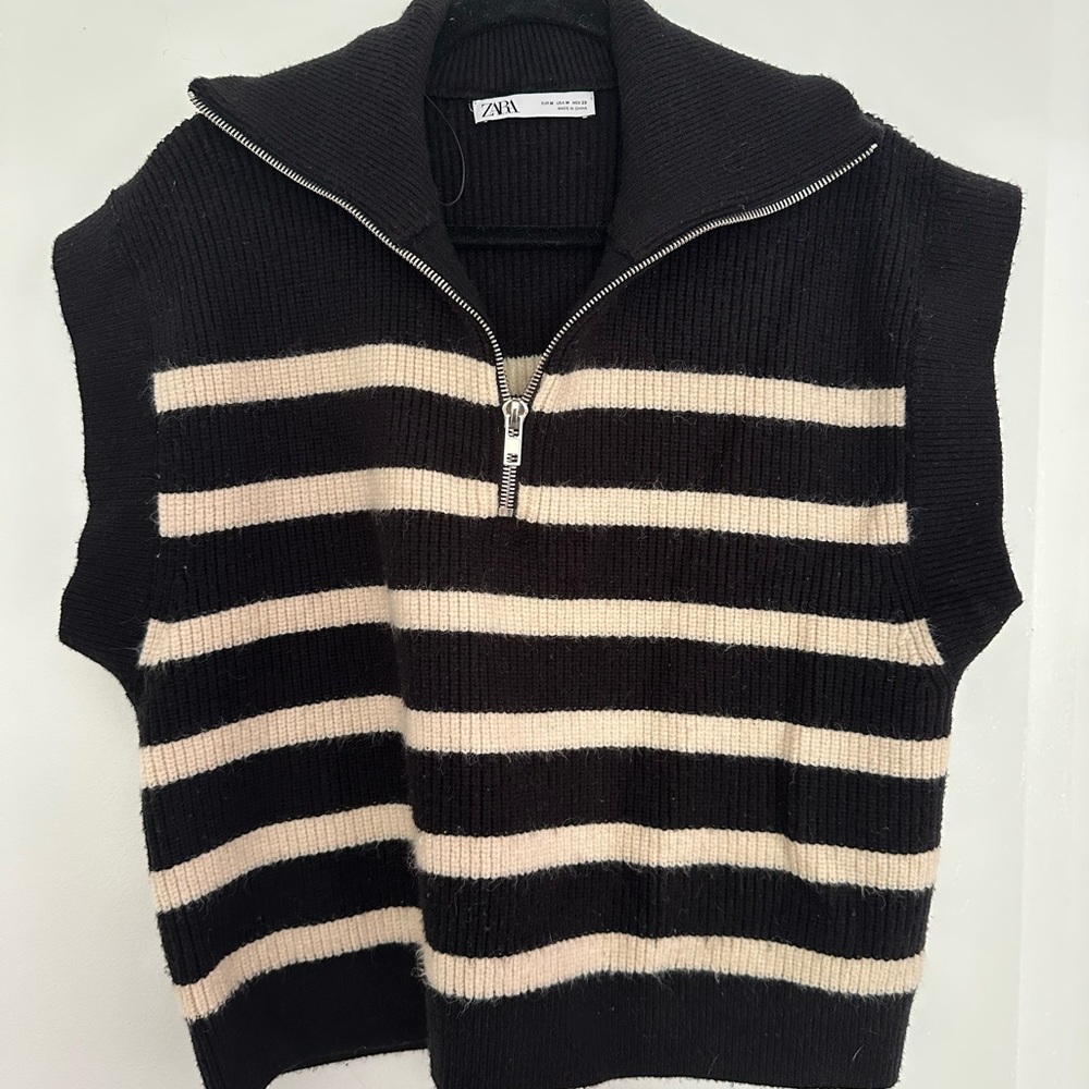 Zara Black and Cream Striped Sleeveless Sweater
